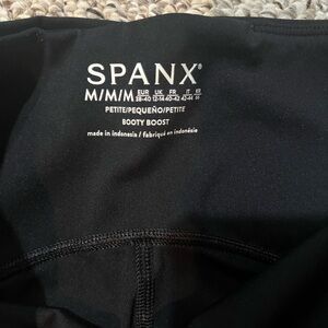 NEW spanx leggings- petite